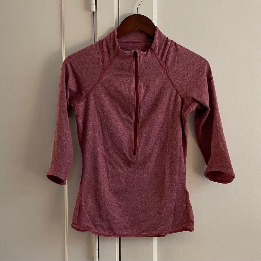 Nike 3/4 Sleeve Top